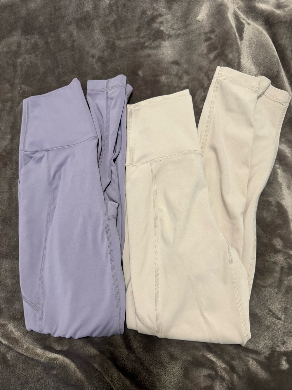 Uniqlo High-Waist Leggings Duo - Lavender & Cream